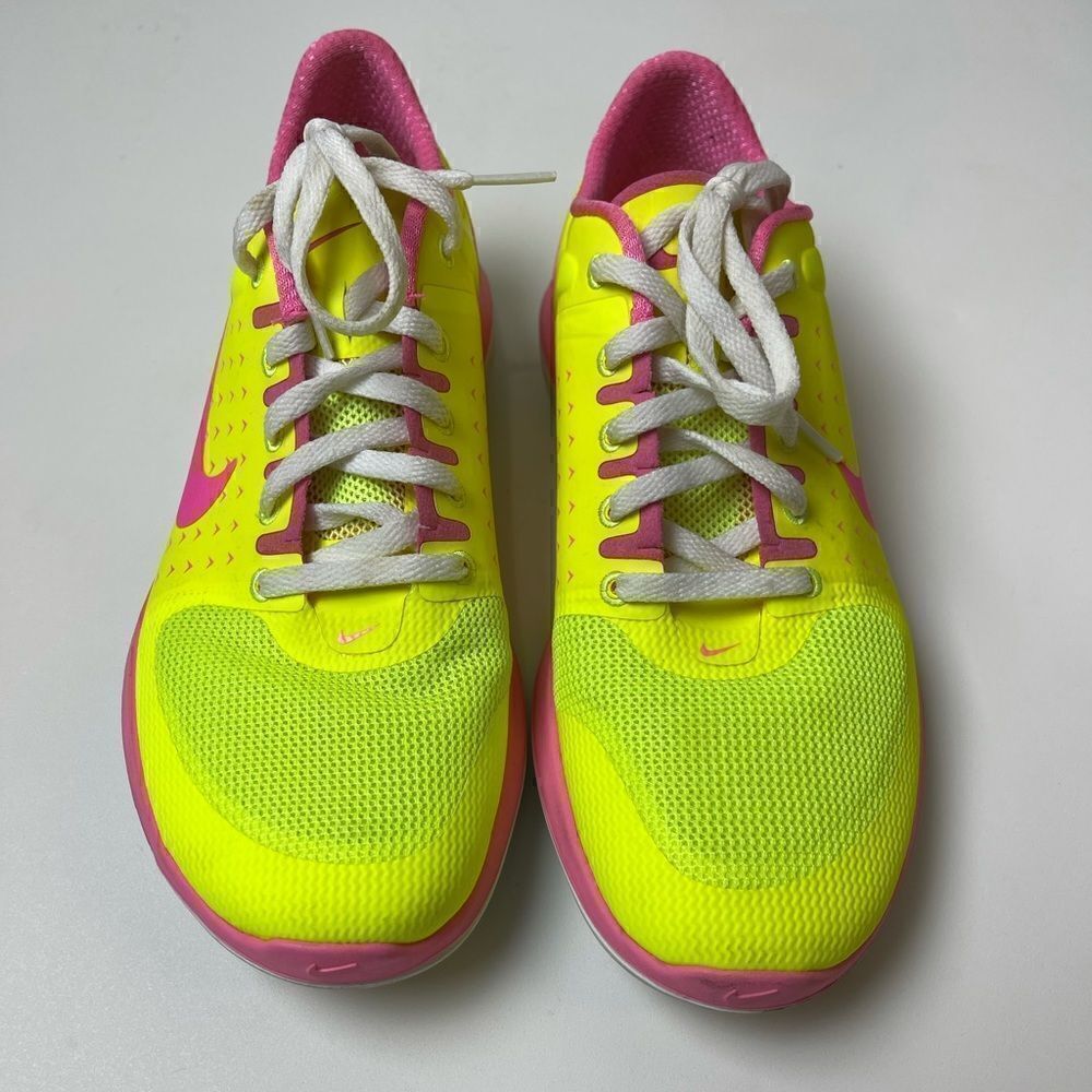 Nike Sneakers yellow and pink